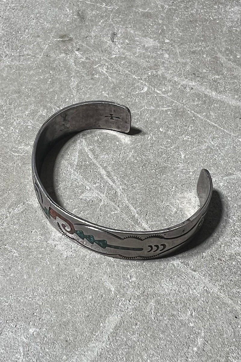 NAVAJO SILVER BRACELET W/STONES CHIP INLAY/ SILVER [SIZE: ONE SIZE USED]