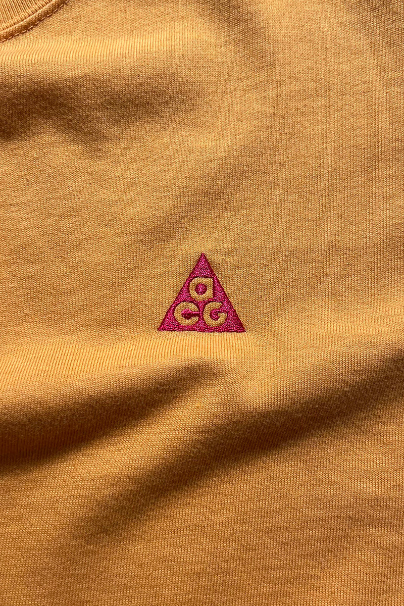 ONE POINT LOGO T-SHIRT / YELLOW [SIZE: M USED]