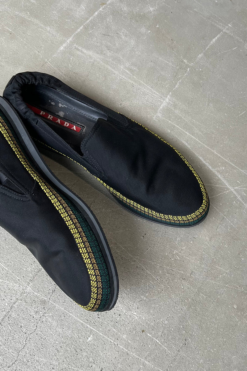SLIP-ON SNEAKERS / BLACK [SIZE: US8.0 (approx. 26.0cm) USED]