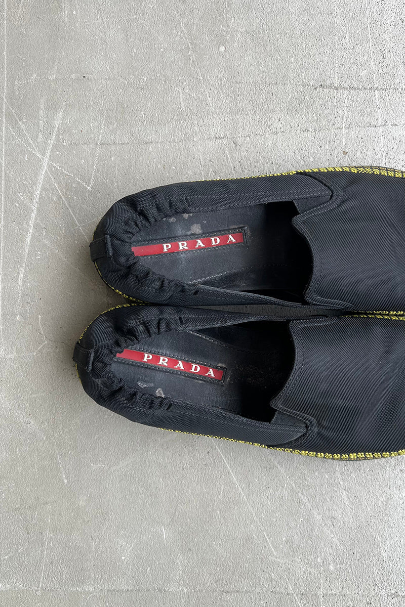 SLIP-ON SNEAKERS / BLACK [SIZE: US8.0 (approx. 26.0cm) USED]