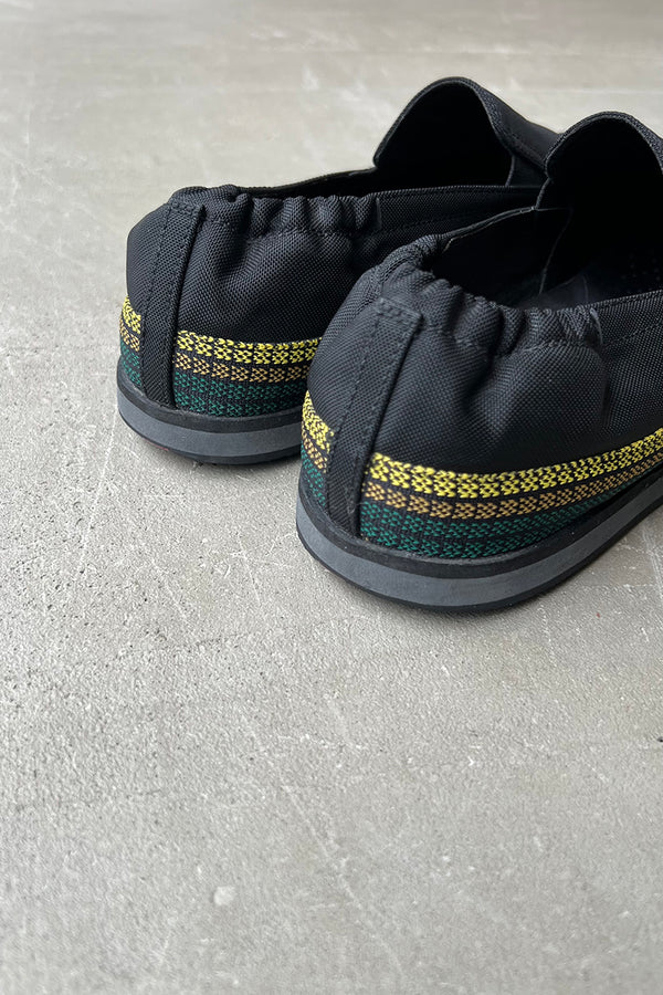 SILP-ON SNEAKERS / BLACK [SIZE: US8.0(26.0cm相当) USED]
