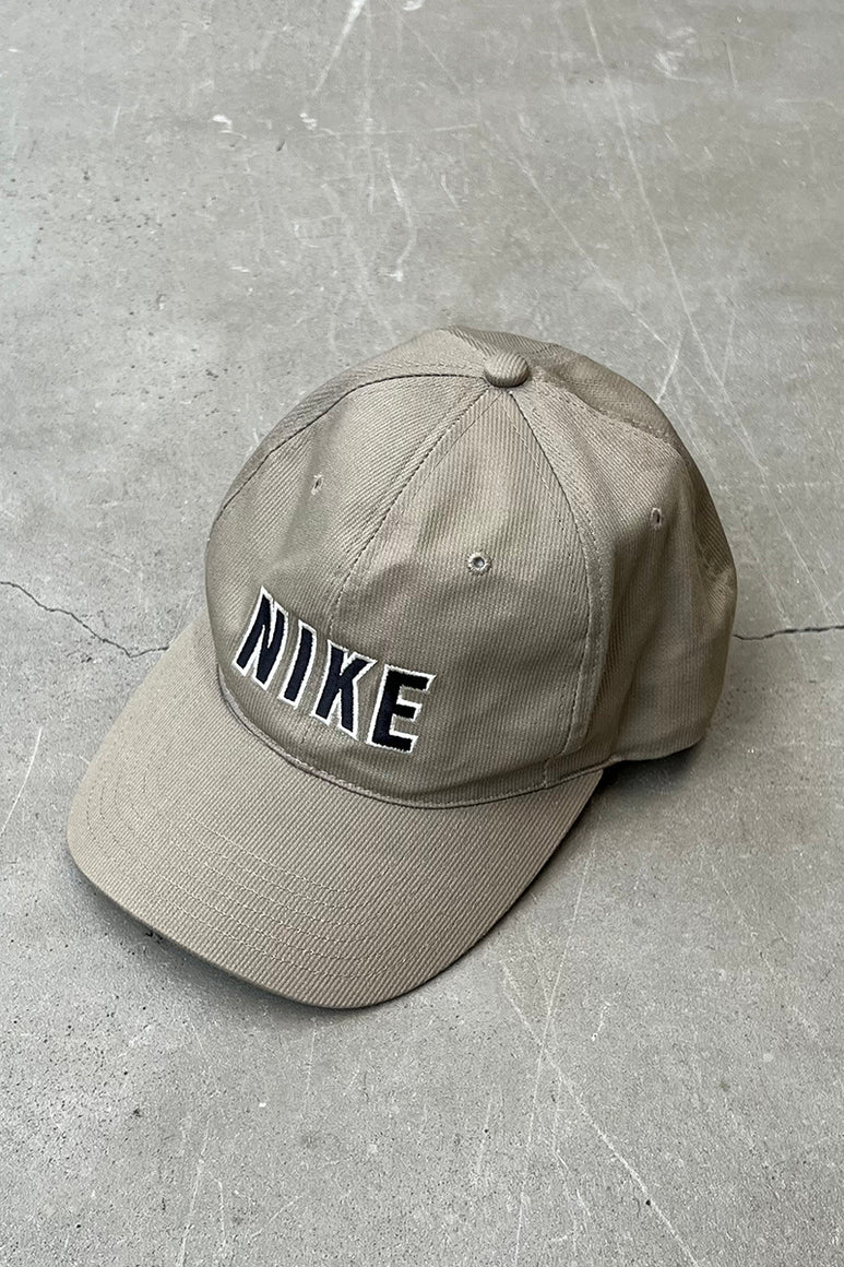 90'S 6 PANEL LOGO CAP / BEIGE [ONE SIZE USED]