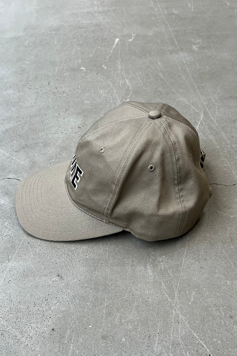 90'S 6 PANEL LOGO CAP / BEIGE [ONE SIZE USED]