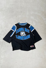 画像をギャラリービューアに読み込む, 90&#39;S NHL TAMPA BAY LIGHTNING V-NECK HOCKEY T-SHIRT / BLACK [SIZE: L USED]
