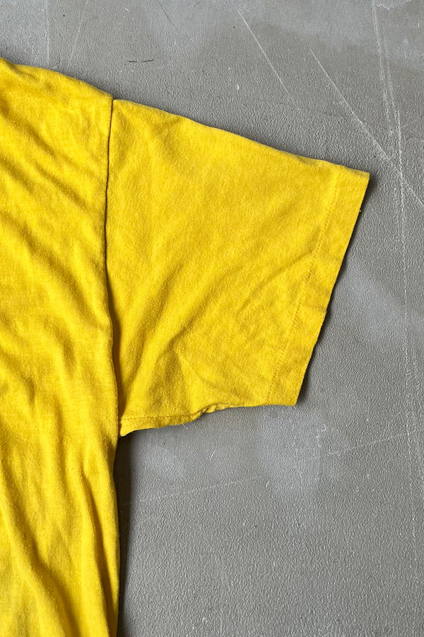 MADE IN USA 87'S HOOD GROUP T-SHIRT / YELLOW [SIZE: L USED]