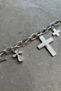 925 SILVER CROSS CHARM BRACELET / SILVER  [SIZE: ONE SIZE USED]