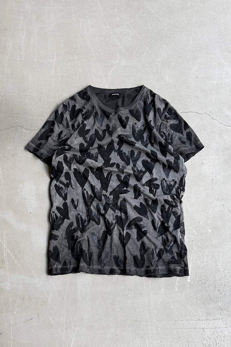 PATTERN PRINT T-SHIRT / BLACK [SIZE: S USED]