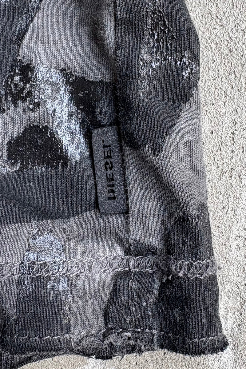 PATTERN PRINT T-SHIRT / BLACK [SIZE: S USED]