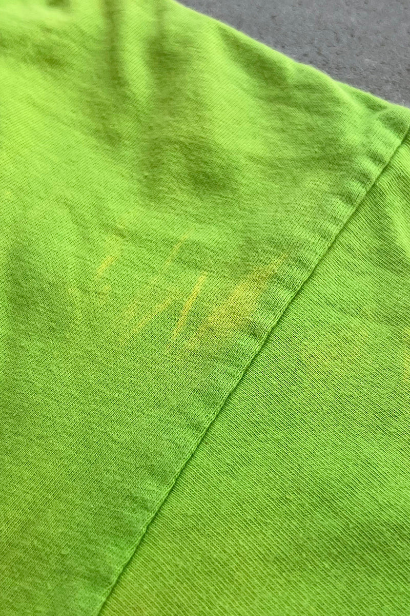 MADE IN USA 90'S SKATEBOARDING T-SHIRT / NEON [SIZE: L USED]