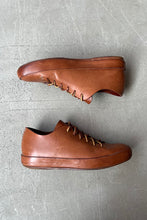 画像をギャラリービューアに読み込む, MADE IN ITALY HAND SEWN LOW RUBBER / BROWN [SIZE: 41 (26cm相当) USED]
