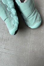 画像をギャラリービューアに読み込む, HYPOWSER WRAP SLIP ON / GREEN [SIZE: WOMENS US10 (26.5cm相当) USED]
