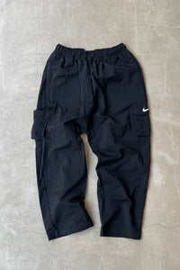 NYLON CARGO PANTS / BLACK [SIZE: S USED]