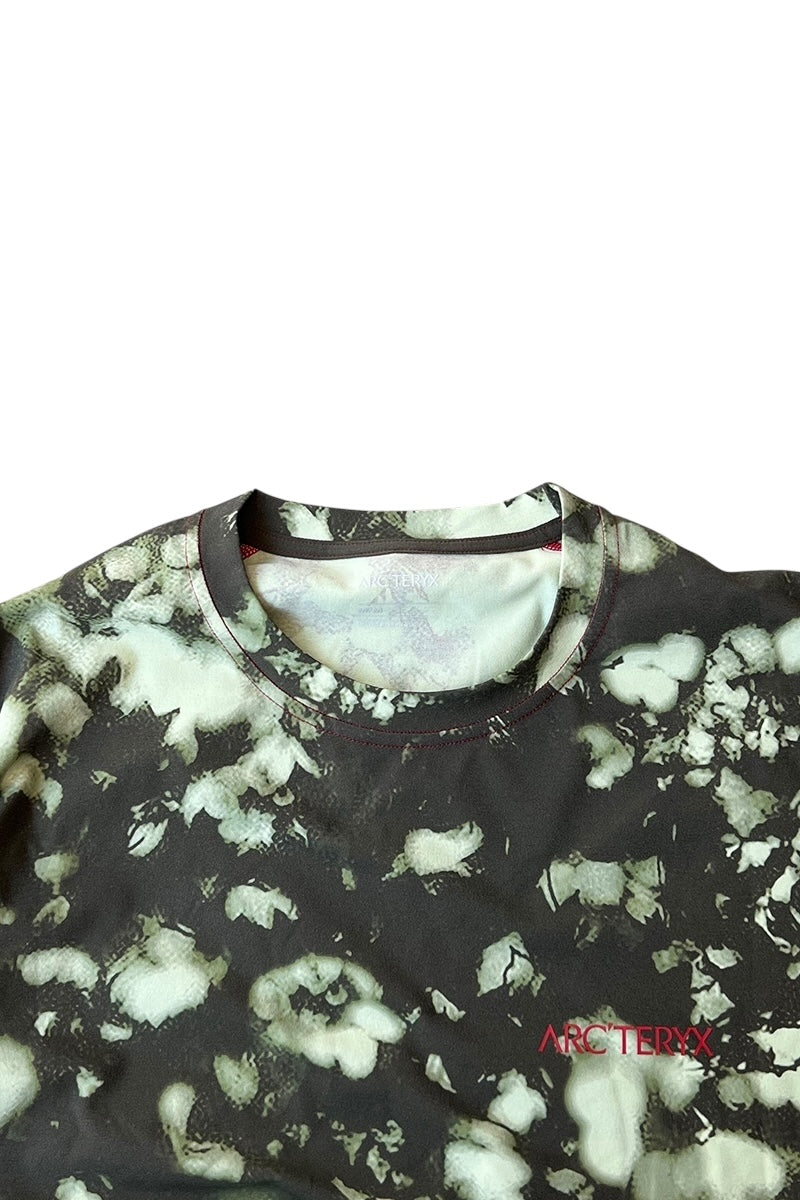 WALK GENTLY COPAL T-SHIRT / PATTERN [SIZE: M USED]