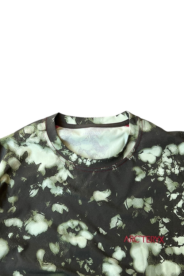 WALK GENTLY COPAL T-SHIRT / PATTERN [SIZE: M USED]