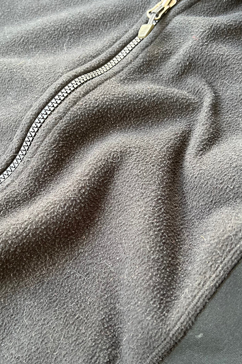 ZIP FLEECE JACKET / BLACK [SIZE: L USED]