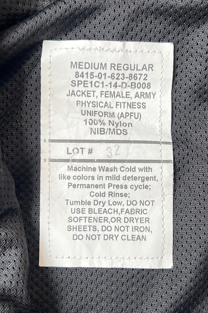 NYLON TRAINING JACKET / BLACK [SIZE: M USED]