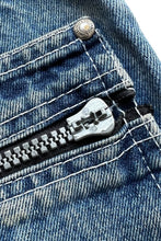 画像をギャラリービューアに読み込む, Y2K EARLY 00&#39;S DENIM SHORT PANTS / INDIGO [SIZE: 30 USED]
