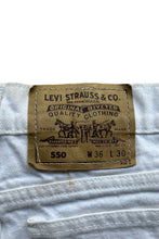 画像をギャラリービューアに読み込む, MADE IN USA 90&#39;S 550 DENIM PANTS ORANGE TAB / WHITE [SIZE: 36 USED]
