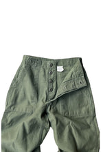 画像をギャラリービューアに読み込む, 73&#39;S BAKER PANTS / KHAKI [SIZE: 33 USED]
