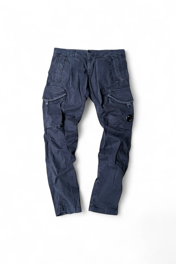 ERGONOMIC FIT CARGO PANTS / NAVY [SIZE: 48 USED]