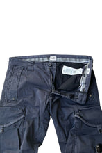 画像をギャラリービューアに読み込む, ERGONOMIC FIT CARGO PANTS / NAVY [SIZE: 48 USED]
