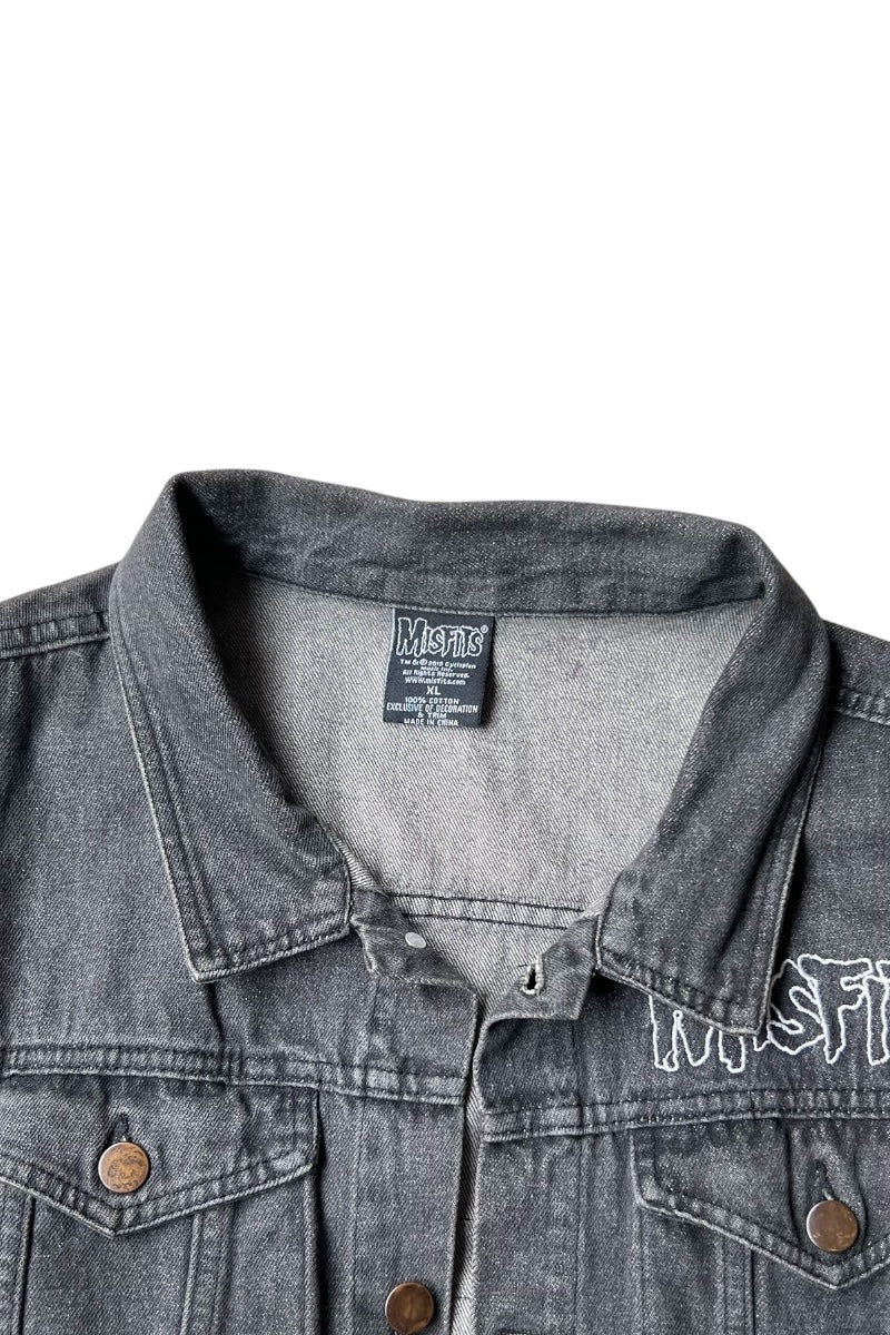 13'S SLEEVELESS DENIM JACKET / BLACK [SIZE: XL USED]