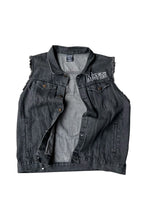 画像をギャラリービューアに読み込む, 13&#39;S SLEEVELESS DENIM JACKET / BLACK [SIZE: XL USED]
