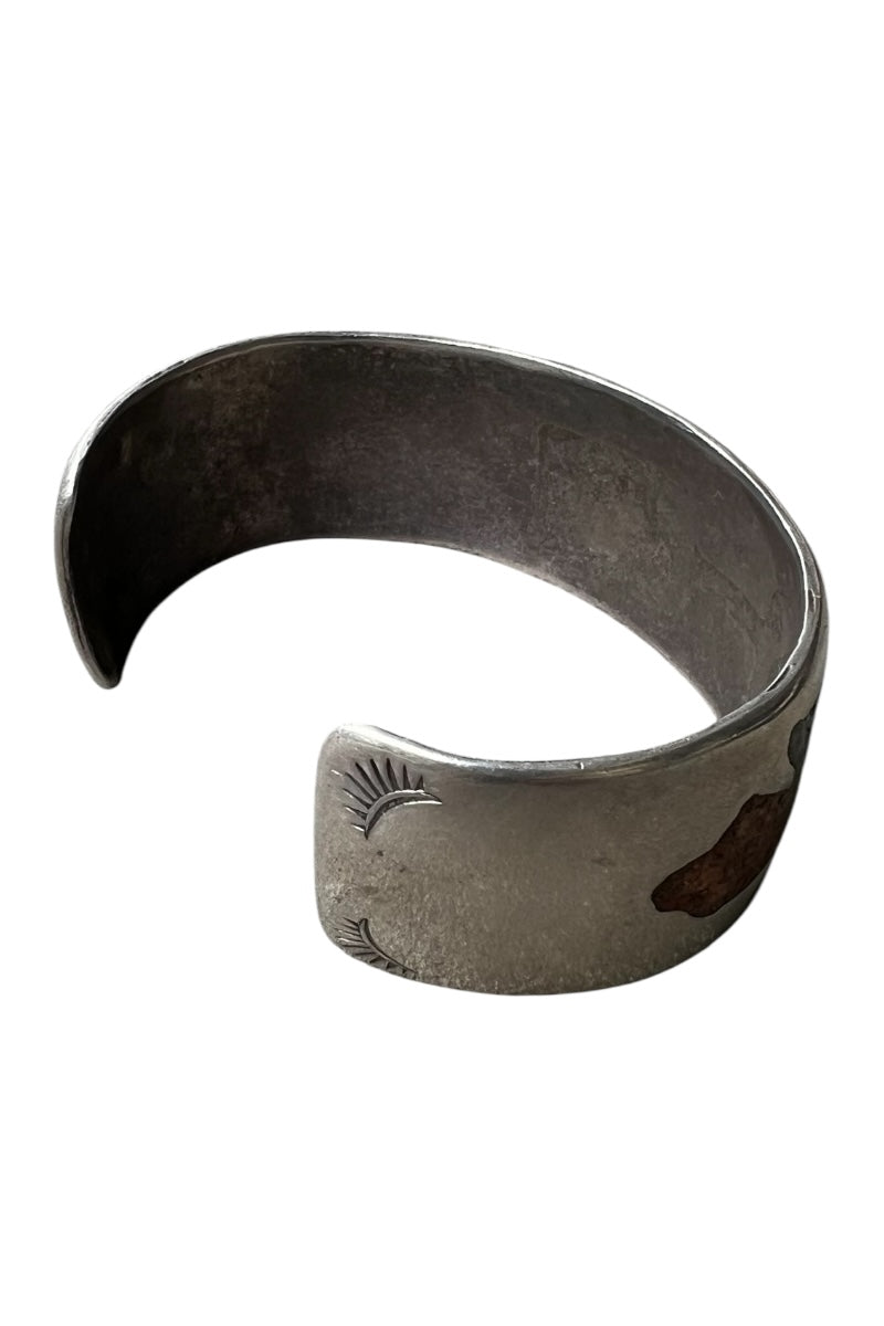 NAVAJO INDIAN JEWELRY 1920s-1930s SILVER TIP INLAY BANGLE / SILVER [SIZE: ONE SIZE USED]