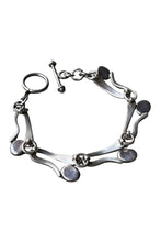 画像をギャラリービューアに読み込む, 925 SILVER BRACELET T-BAR W/LAPIS LAZULI / SILVER [SIZE: ONE SIZE USED]
