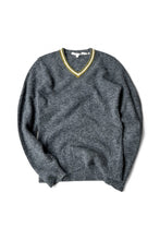 画像をギャラリービューアに読み込む, MADE IN ITALY V-NECK MOHAIR SWEATER / GRAY [SIZE: S USED]
