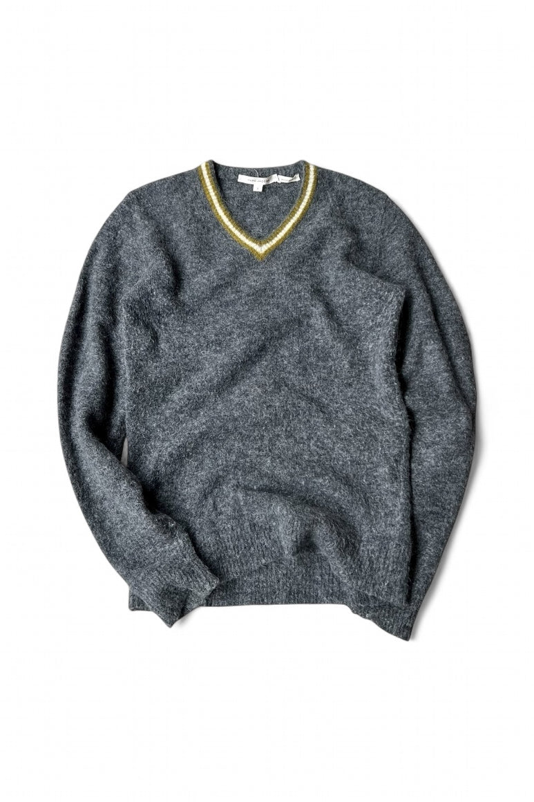 MADE IN ITALY V-NECK MOHAIR SWEATER / GRAY [SIZE: S USED]