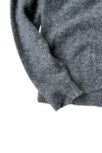 画像をギャラリービューアに読み込む, MADE IN ITALY V-NECK MOHAIR SWEATER / GRAY [SIZE: S USED]
