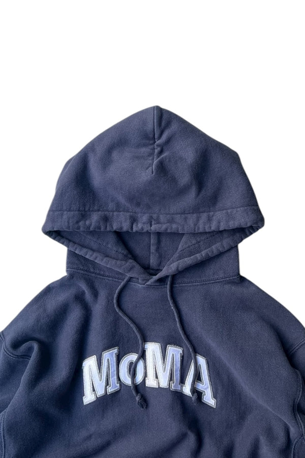 MOMA LOGO REVERSE WEAVE SWEAT HOODIE / NAVY [SIZE: M USED]