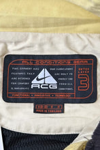 画像をギャラリービューアに読み込む, 90&#39;S OUTER LAYER 3 NYLON SHELL JACKET / BEIGE [SIZE: M USED]
