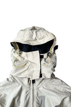 画像をギャラリービューアに読み込む, 90&#39;S OUTER LAYER 3 NYLON SHELL JACKET / BEIGE [SIZE: M USED]
