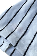 画像をギャラリービューアに読み込む, MADE IN USA 80-90&#39;S NY YANKEES V-NECK T-SHIRT / STRIPE [SIZE: M USED]
