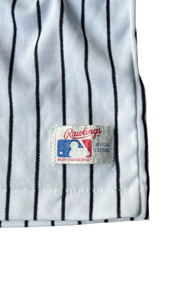 MADE IN USA 80-90'S NY YANKEES V-NECK T-SHIRT / STRIPE [SIZE: M USED]