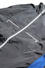 画像をギャラリービューアに読み込む, Y2K EARLY 00&#39;S COLOR BLOCKED ZIP UP NYLON JACKET / BLACK [SIZE: XL USED]
