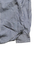 画像をギャラリービューアに読み込む, 90&#39;S L/S CLASSIC FIT STRIPE SHIRT / STRIPE [SIZE: M USED]
