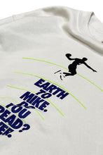 画像をギャラリービューアに読み込む, MADE IN USA 90&#39;S EARTH TO MIKE SWEATSHIRT / WHITE [SIZE: M USED]
