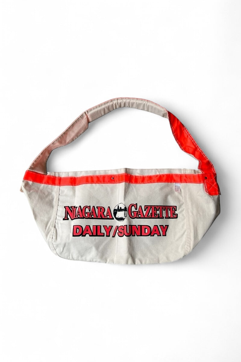 80'S NIAGARA GAZETTE NEWSPAPER BAG / WHITE [SIZE: ONE SIZE DEADSTOCK/NOS]