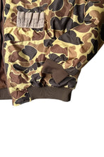 画像をギャラリービューアに読み込む, 90&#39;S REVERSIBLE NYLON PUFF JACKET / CAMO [SIZE: XL USED]
