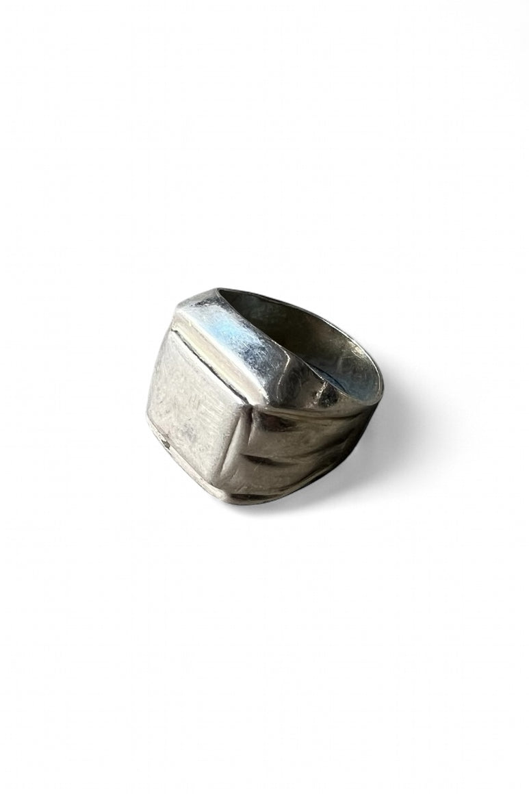 925 SILVER RING / SILVER  [SIZE: 17号相当 USED]