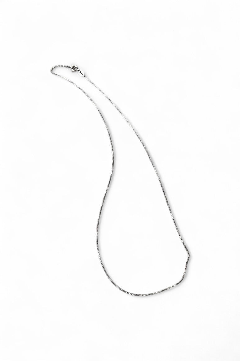 MADE IN ITALY 925 SILVER VENETIAN LINK NECKLACE / SILVER [SIZE: ONE SIZE USED]