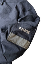 画像をギャラリービューアに読み込む, Y2K EARLY 00&#39;S PULL-OVER RIP STOP NYLON HOODIE JACKET / BLACK [SIZE: XL USED]
