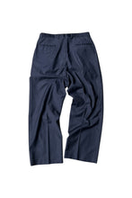 画像をギャラリービューアに読み込む, WOOL&amp;CASHMERE TUCK SLACKS / NAVY [SIZE: 32 USED]
