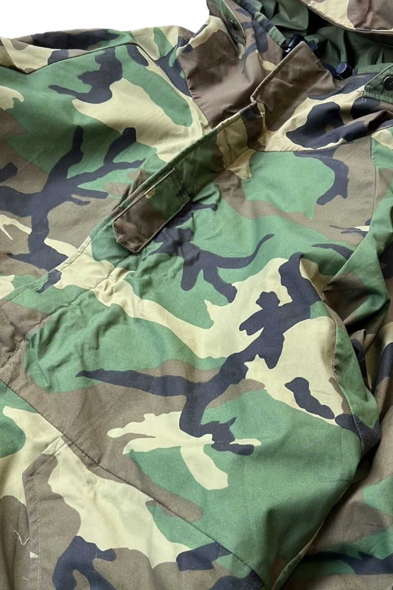Y2K 01'S ECWCS GORE-TEX HOODIE JACKET / CAMO [SIZE: L USED]