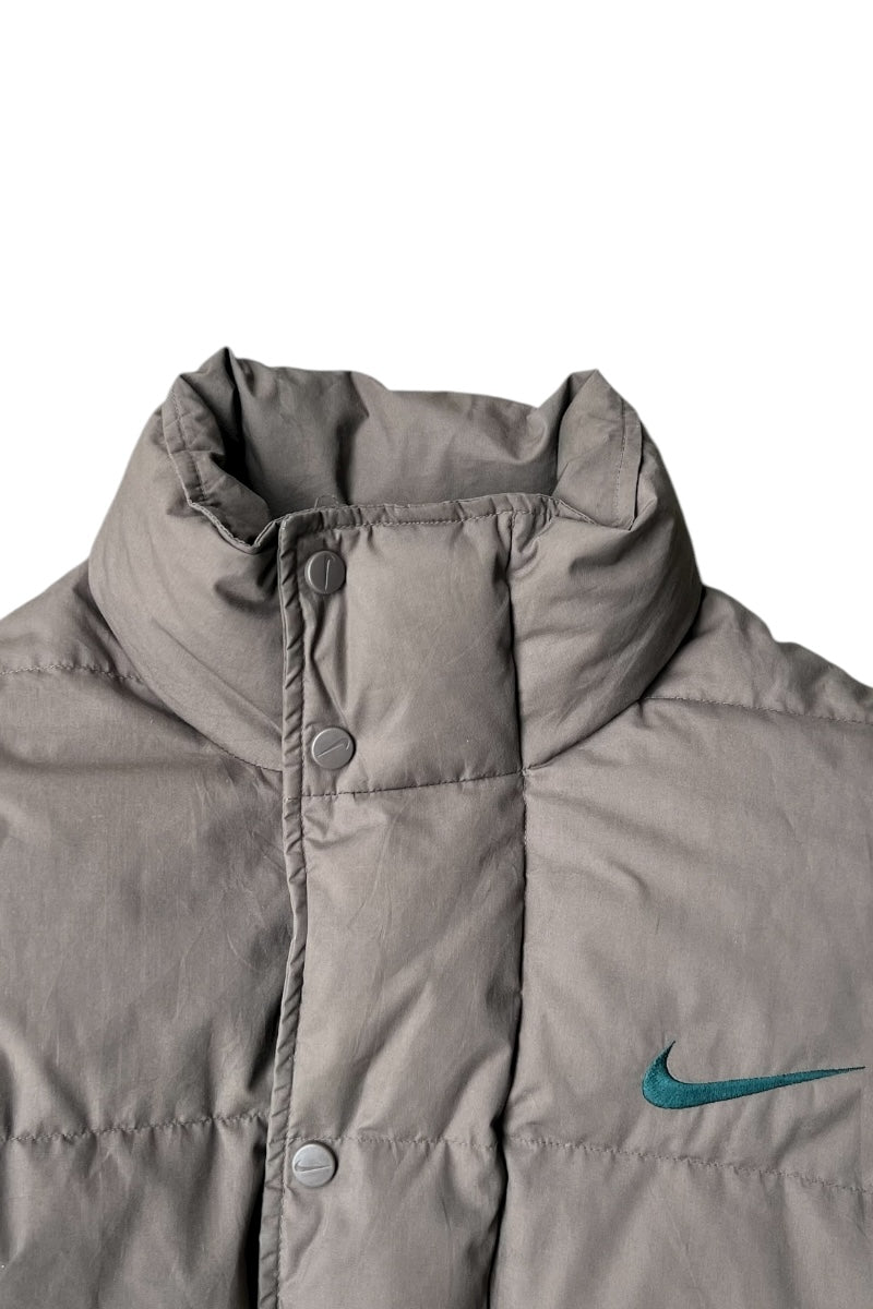 90'S ONE POINT LOGO DOWN JACKET / KHAKI [SIZE: M USED]