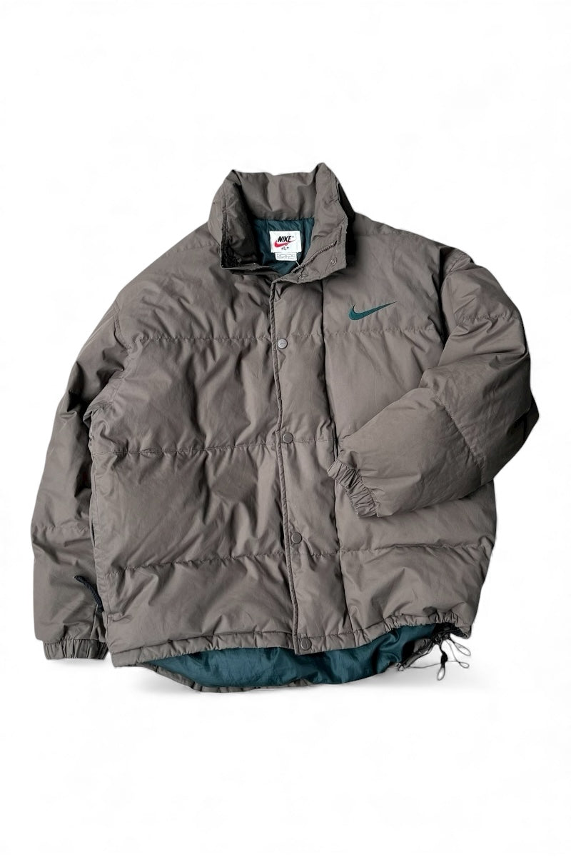 90'S ONE POINT LOGO DOWN JACKET / KHAKI [SIZE: M USED]