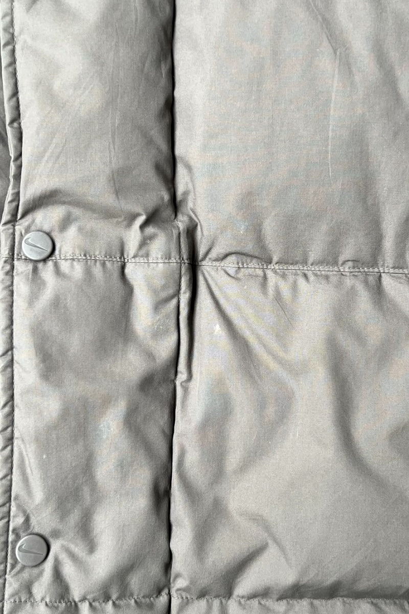 90'S ONE POINT LOGO DOWN JACKET / KHAKI [SIZE: M USED]